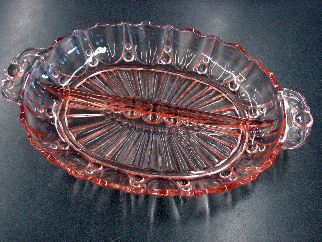 Vintage Anchor Hocking Oyster Pearl Oval Divided Dish Pink Peach