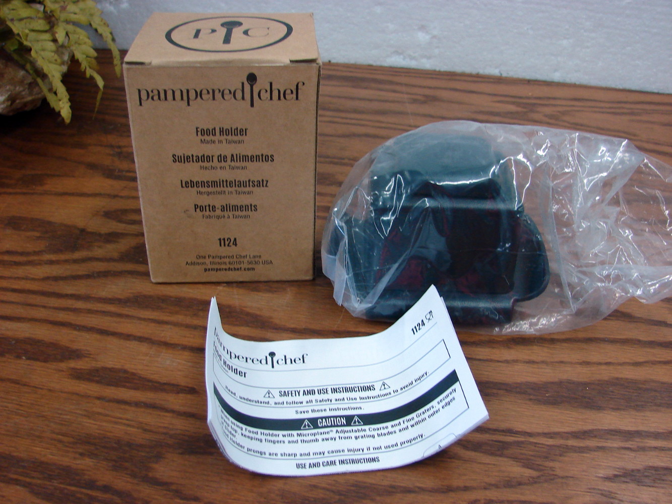 Brand New Pampered Chef Food Holder #1124 Fits #1108 Microplane Grater - Image 2