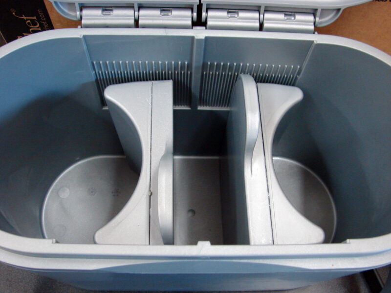The Pampered Chef Retired Chillzanne Cooler Compartments #2782, Moose-R-Us.Com Log Cabin Decor