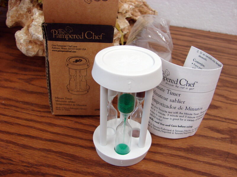 The Pampered Chef Minute Timer #1792 Egg Tea Sand Timer, Moose-R-Us.Com Log Cabin Decor