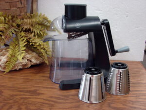 Pampered Chef Quick Prep Manual Food Processor Grater Rotary Cone 3 Cones Shred Grate Slice