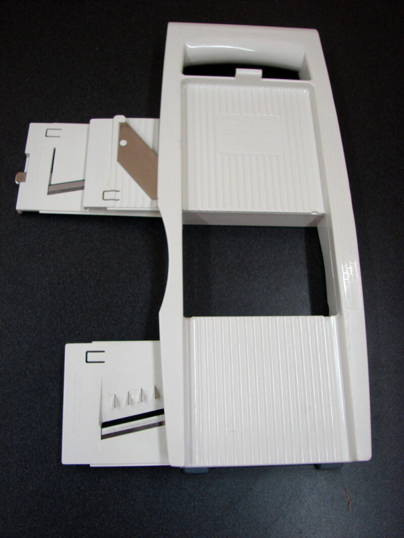 The Pampered Chef Mandolin Slice Grate #1085 PARTS Only, Moose-R-Us.Com Antiques Collectibles Log Cabin Decor