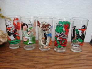 Set/5 Pepsi Collector Series Looney Tunes 1976 Warner Bros Cartoon Glasses