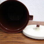 Vintage Tupperware Brown/White 1 Gallon #1416 Pitcher w/ Push Button Lid - Image 2