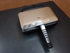 VillaWare Prima Pizzelle Baker #5000 Authentic Italian Cookies Non Stick