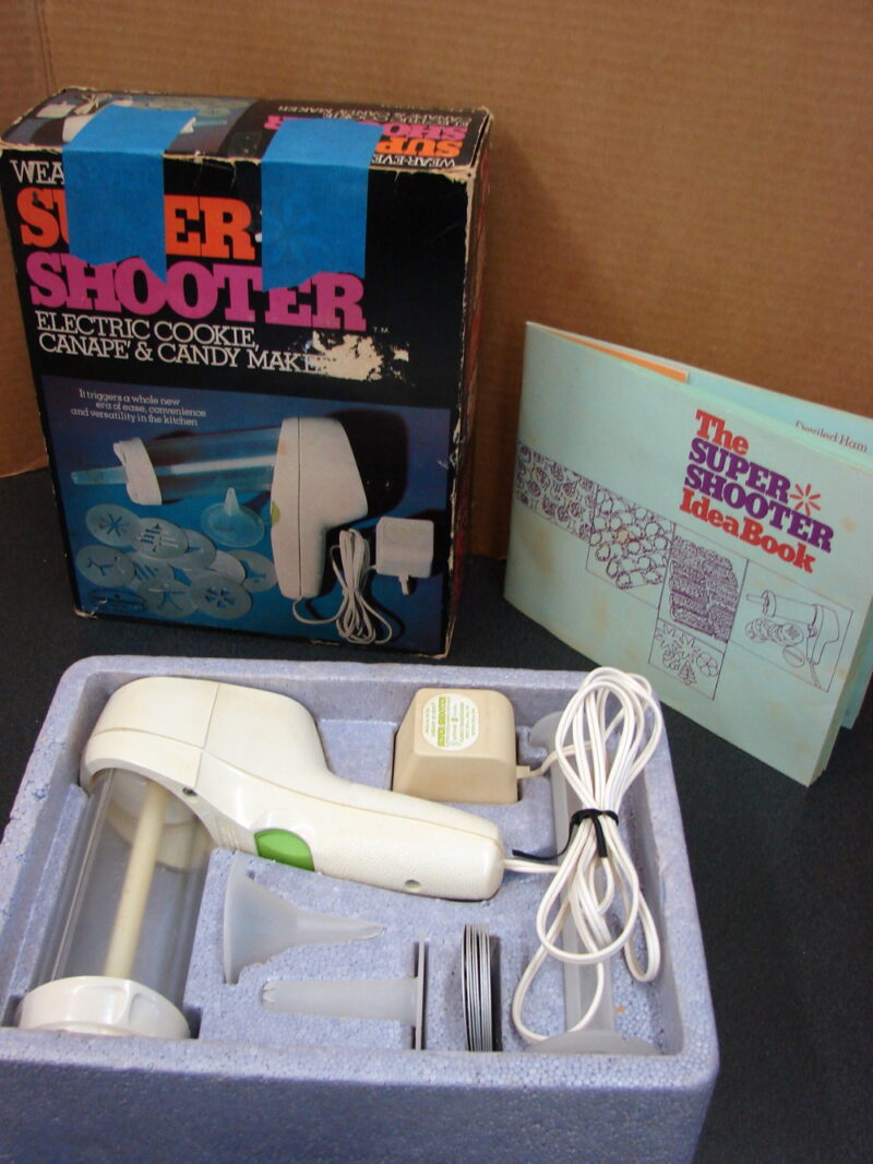 Vintage Complete Wear-Ever Super Shooter Electric Cookie Press Gun, Moose-R-Us.Com Log Cabin Decor