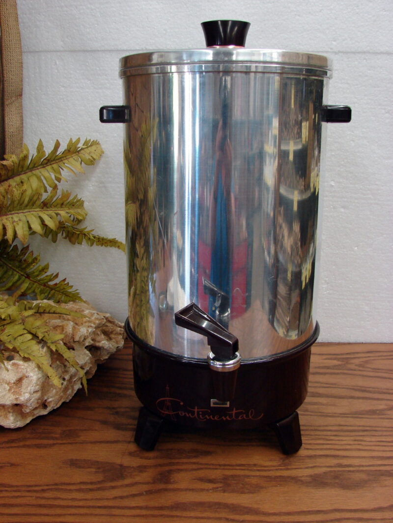 West Bend Continental 30 Cup Coffee Percolator #1204E Tested Working, Moose-R-Us.Com Log Cabin Decor