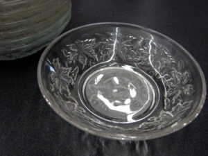Set/13 Retired Princess House Fantasia Raised Relief Frosted Crystal Poinsettia 5" Bowl