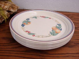 Set/8 Vintage Corning Ware Corelle Abundance Fruit Dinner Plates