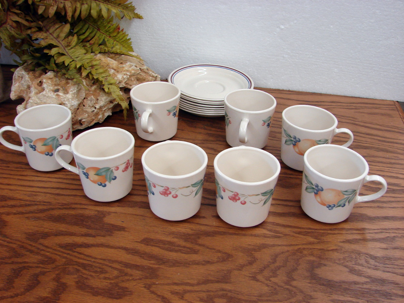 Set/8 Vintage Corning Ware Corelle Abundance Fruit Coffee Cups and Saucers - Image 2