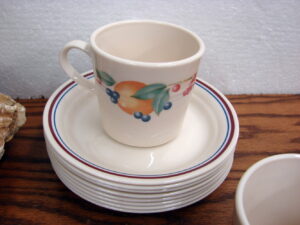 Set/8 Vintage Corning Ware Corelle Abundance Fruit Coffee Cups and Saucers