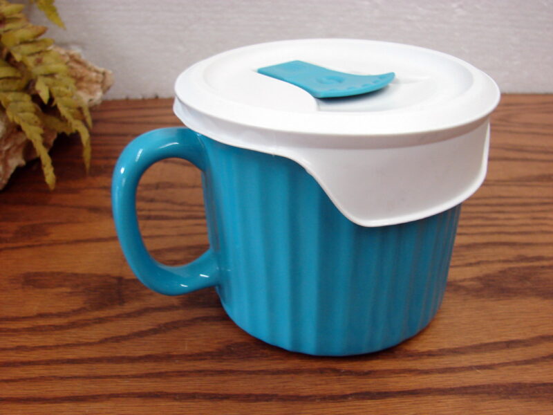 Corning Ware Colours 22 oz Stoneware Soup Mug w/ Lid Choice of Color, Moose-R-Us.Com Antiques Collectibles Log Cabin Decor