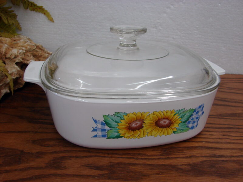 Vintage Corning Ware USA Sunsations Sunflower Casserole 1 1.5 or 2 Ltr w/ Lid, Moose-R-Us.Com Log Cabin Decor