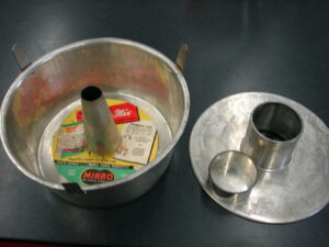 Vintage Mirro Aluminum Bundt Angel Food Cake Pan Set Label