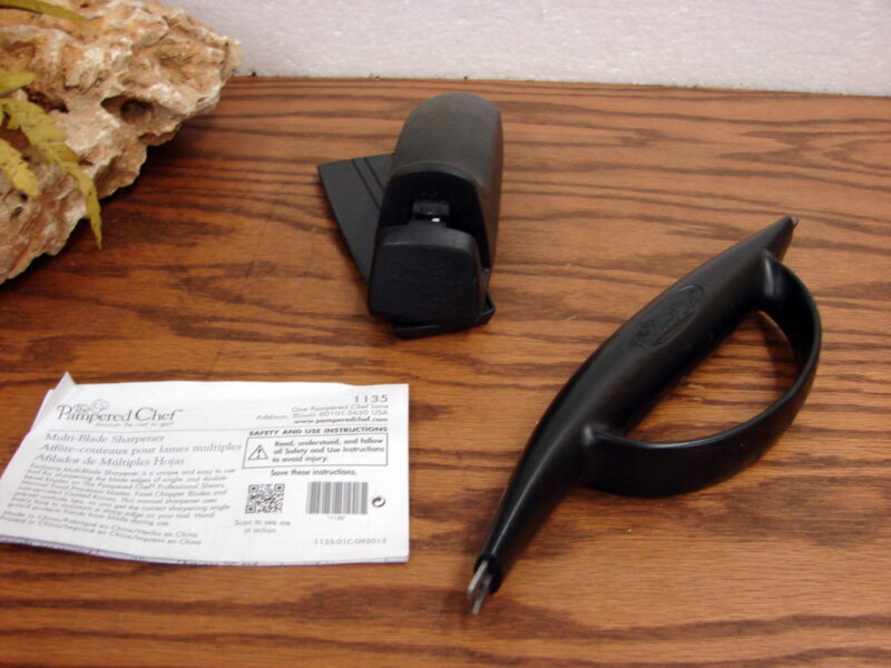 The Pampered Chef Honing Tool #1057 and Multi Blade Sharpener #1135, Moose-R-Us.Com Log Cabin Decor