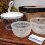 The Pampered Chef #1785 Salad and Berry Spinner Like New in Box