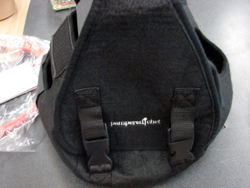 The Pampered Chef Rockcrok Slow Cooker Carry Bag Support #3117, Moose-R-Us.Com Log Cabin Decor