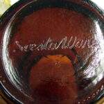 Siesta Ware Dark Amber Think Big Stein Glass Cookie Jar Storage Wood Lid - Image 2