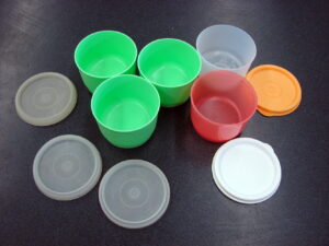 Vintage Tupperware Mini Snack Cups w/ Lids #1229 #4914 Set/5