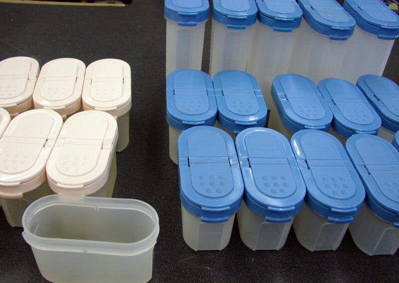Vintage Tupperware Modular Mate Spice Containers Set/21 Blue Pink, Moose-R-Us.Com Log Cabin Decor
