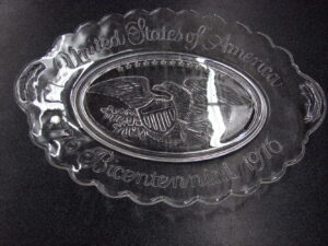Vintage United States of American 1776-1976 Bicentennial Clear Glass Platter