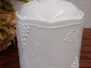 Vintage Indiana Glass Grape Vine Colony White Milk Glass Harvest 7" Canister w/ Lid