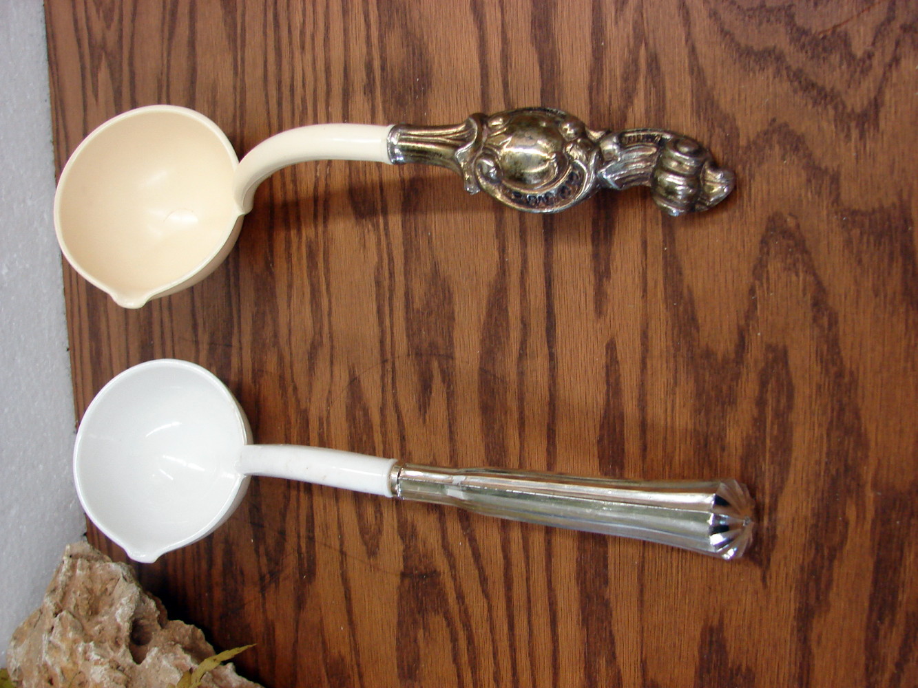 Set/2 Vintage Milk Glass White Plastic Ladle for Punch Serving Set - Image 2