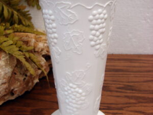 Vintage Indiana Glass Grape Vine Colony White Milk Glass Harvest 8" Footed Flower Vase