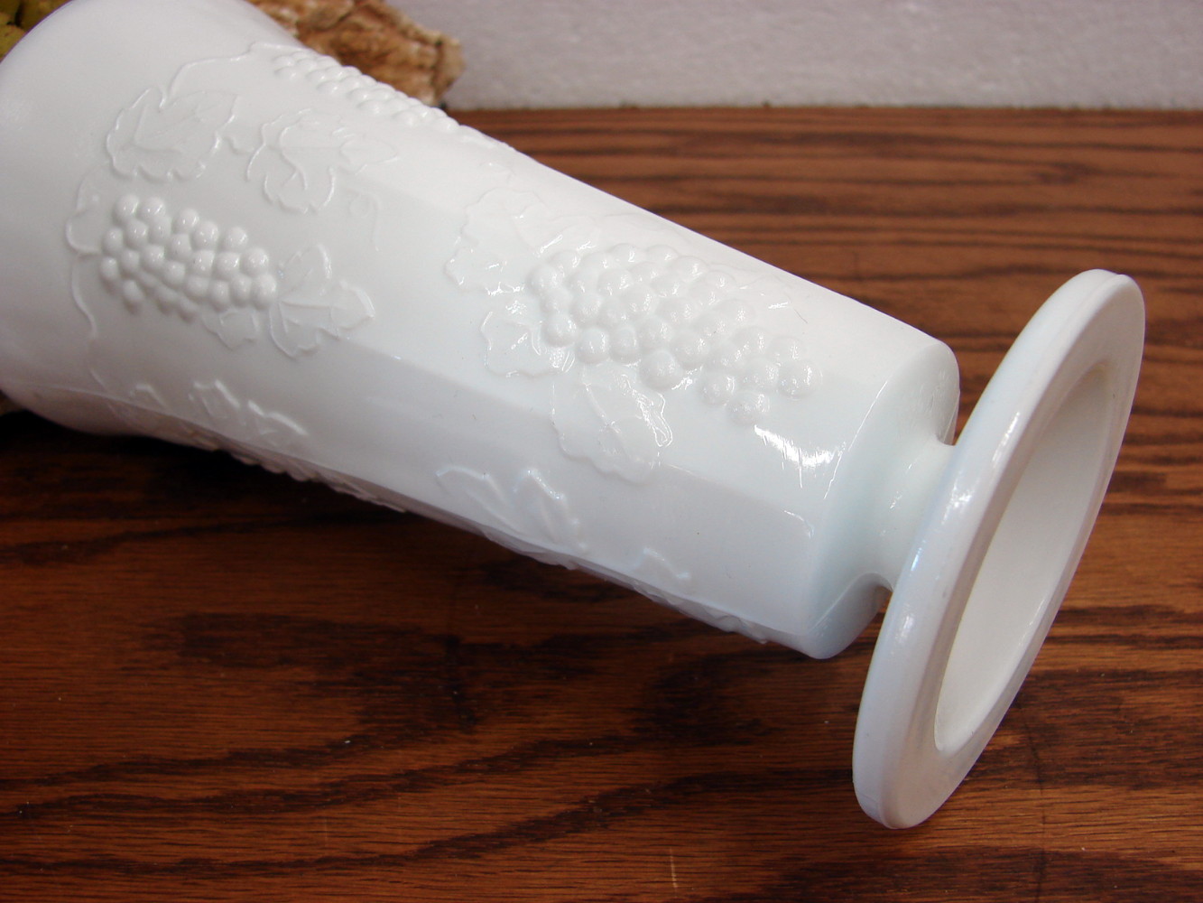 Vintage Indiana Glass Grape Vine Colony White Milk Glass Harvest 8" Footed Flower Vase - Image 2