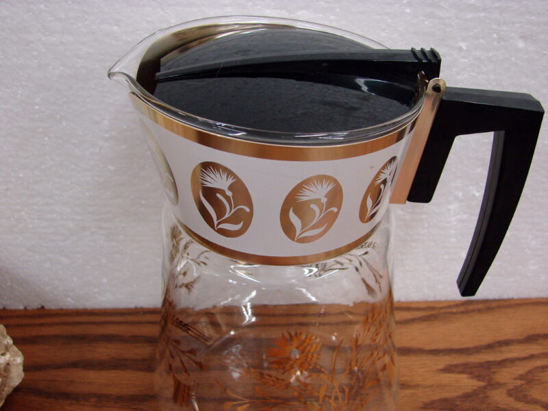 Vintage MCM David Douglas Gold Flower Coffee Beverage Server Carafe w/ Lid, Moose-R-Us.Com Log Cabin Decor