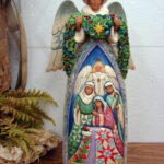 Jim Shore 2007 Night Divine Large Angel Nativity Scene 23"