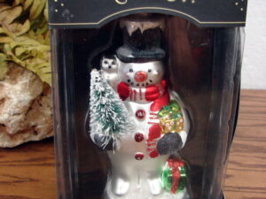 Blown Glass Ornament NIB Mercantile Collection Snowman Dove