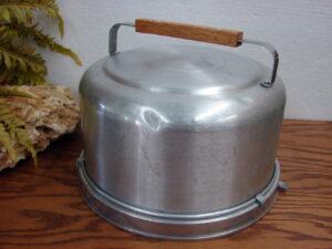 Vintage Mirro Gold Aluminum Donut Maker #352 Box Recipes Instructions, Moose-R-Us.Com Log Cabin Decor