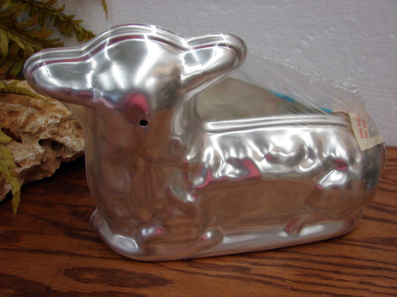 Vintage Aluminum Sheep New Old Stock Nordic Ware 2 Part Lamb Mold Brand New, Moose-R-Us.Com Antiques Collectibles Log Cabin Decor