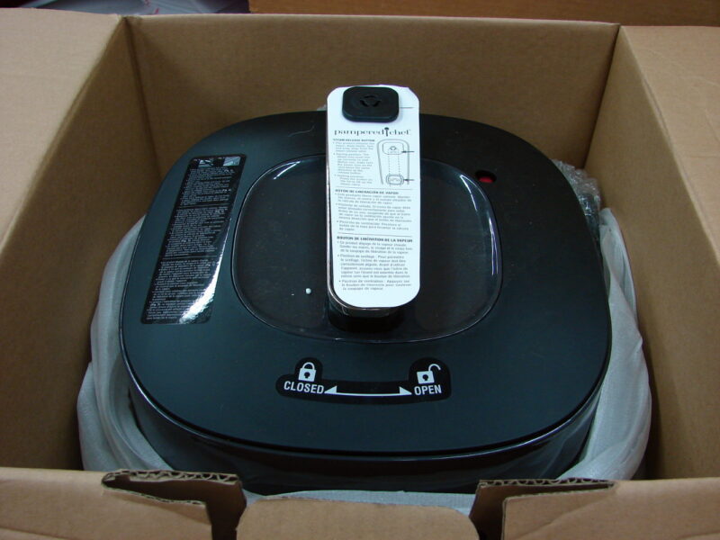 The Pampered Chef #100011 Pressure Quick Cooker Brand New in Box, Moose-R-Us.Com Log Cabin Decor