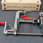 The Pampered Chef Tan Box Apple Peeler Corer Slicer Baking Canning - Image 2