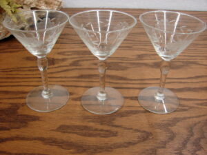 Set/3 Etched Martini Cordial Cocktail Glasses Princess House Match