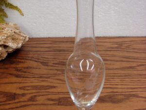 Retired Princess House Etched Crystal Glass Heritage Bulbous Bottom Bud Vase