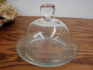 Retired Princess House Etched Crystal Glass Heritage Round Covered Butter Dish