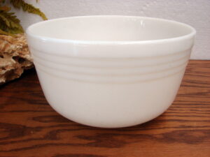 Vintage PYREX Hamilton Beach White Milk Glass Stand Mixing Bowl Large