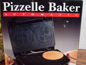 Quattro Pizzelle Baker VillaWare #5100 Authentic Italian Cookies Non Stick, Moose-R-Us.Com Log Cabin Decor