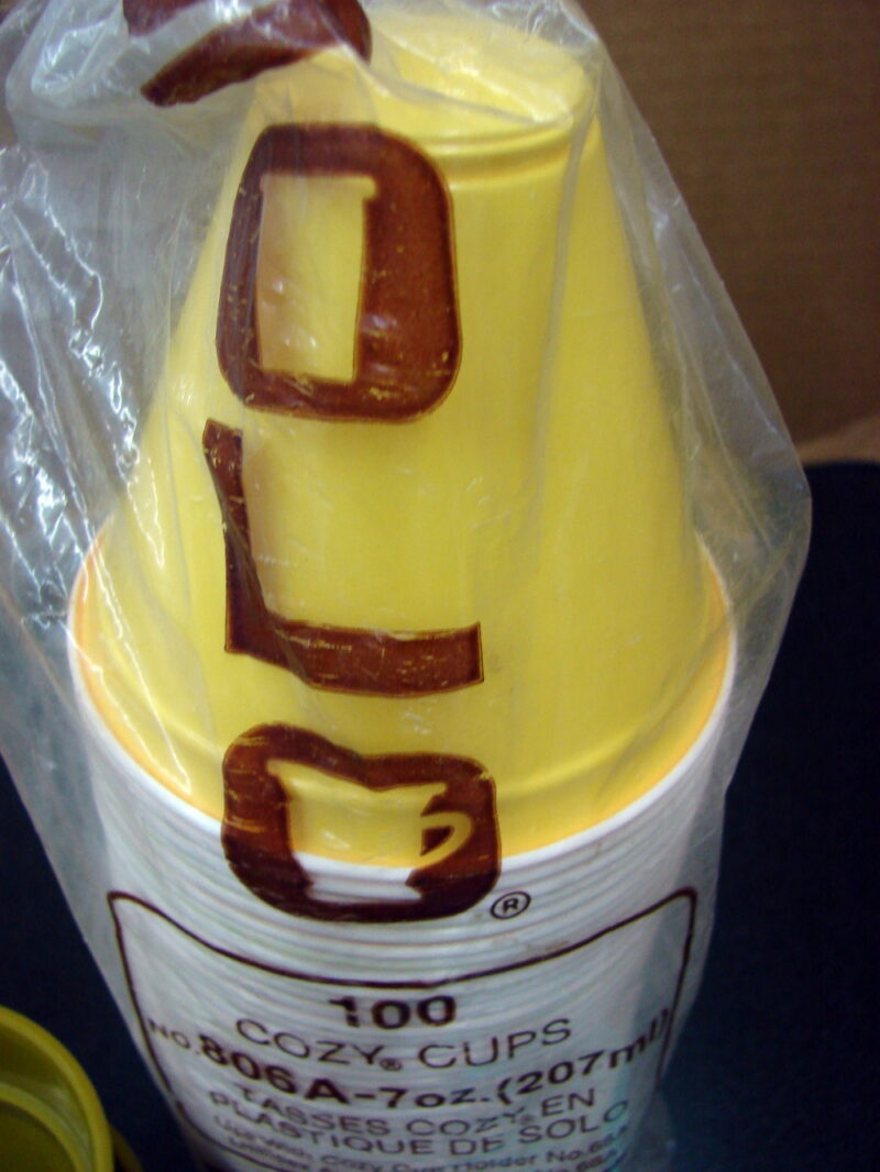 Retro Solo Cozy Cups 14 Lifetime Handles Bag of Cone Shaped Disposable Cups - Image 2