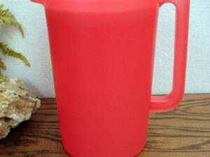 Tupperware Sheer Salmon 4 Qt 1 Gallon #1416 Pitcher w/ Push Button Lid