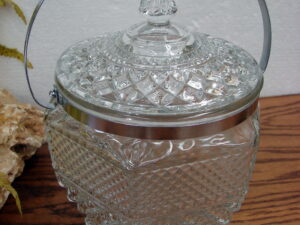 Vintage Anchor Hocking Wexford Ice Bucket w/ Bail Handle MCM Barware