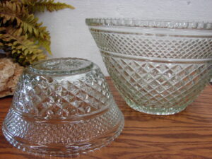 Vintage Anchor Hocking Wexford Punch Bowl Riser Base Only