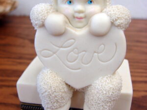 Dept. 56 Snowbabies Unconditional Love Trinket Box 2001