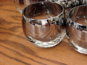 Vintage Dorothy Thorpe Silver Fade Roly Poly Punch Cup Glasses Set/12
