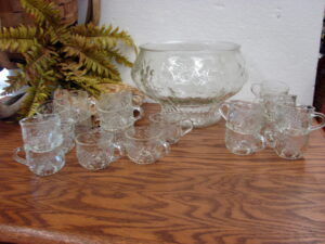 Vintage MCM Heisey Colonial Clear Glass Punch Bowl Cups Mugs Start Bottom or Logo, Moose-R-Us.Com Log Cabin Decor