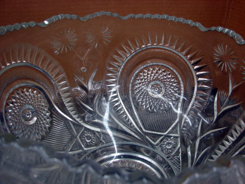 Vintage LE Smith Glass Pinwheel Slewed Horseshoe Punch Bowl Cups Tray 15 pc Set, Moose-R-Us.Com Antiques Collectibles Log Cabin Decor
