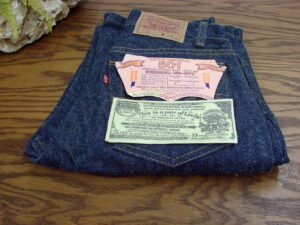 NWT Vintage 501 Student Shrink to Fit Levi's 27x32 1987